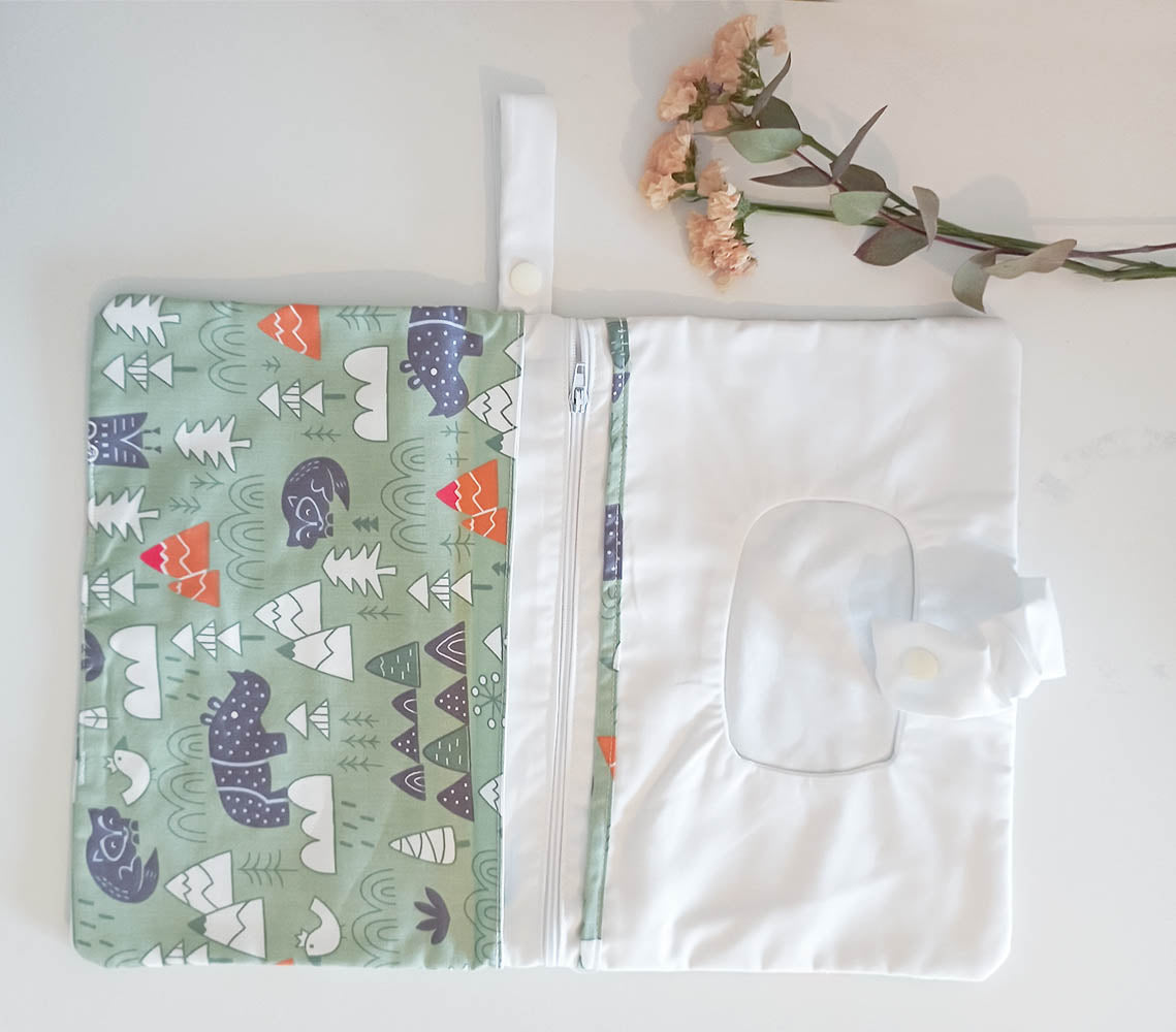 Set portasalviette e portapannolini con porta ciuccio abbinati personalizzabili con nome ricamato