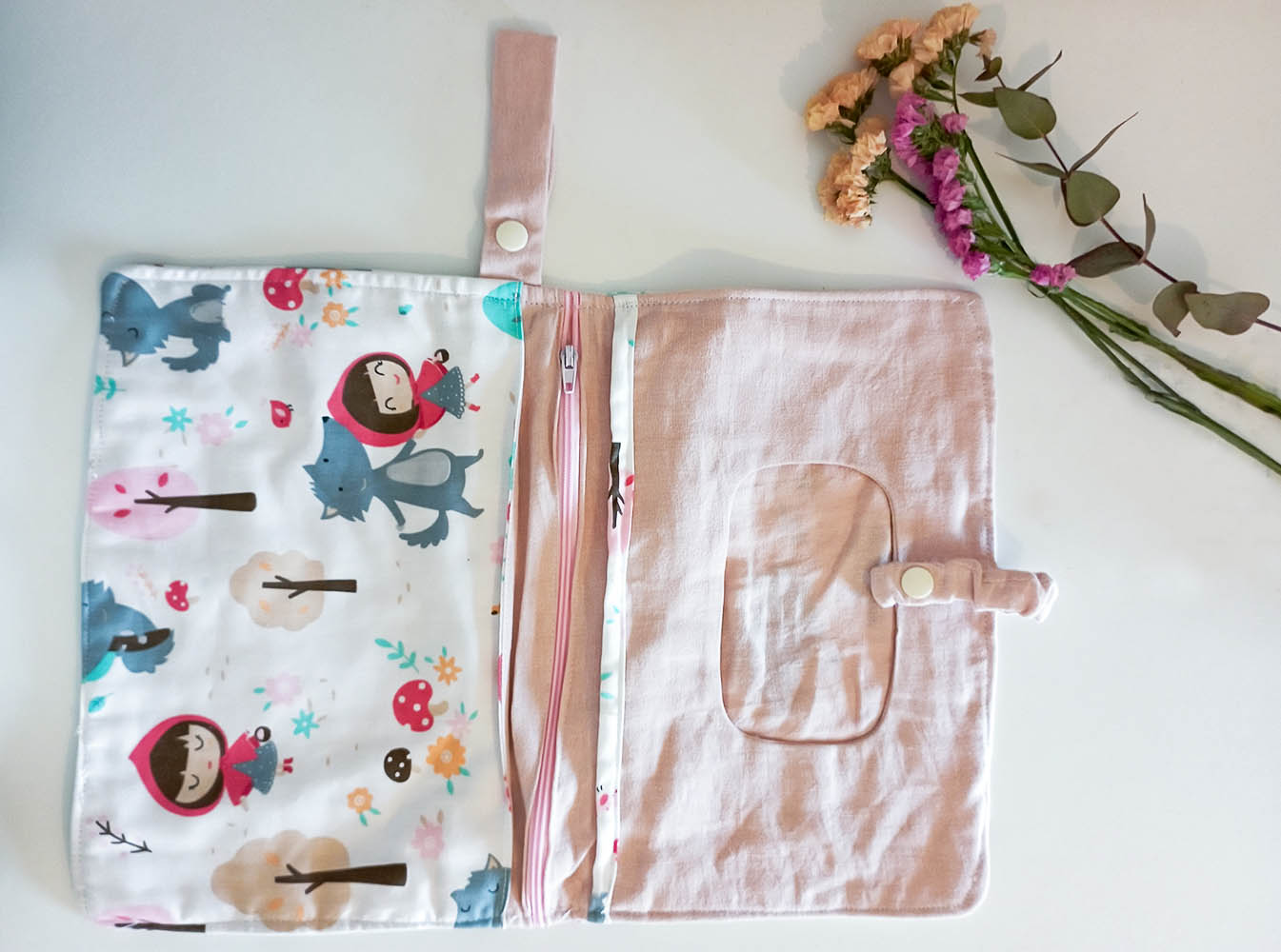 Coordinato porta pannolini, porta salviette e porta ciuccio per bimba personalizzabile