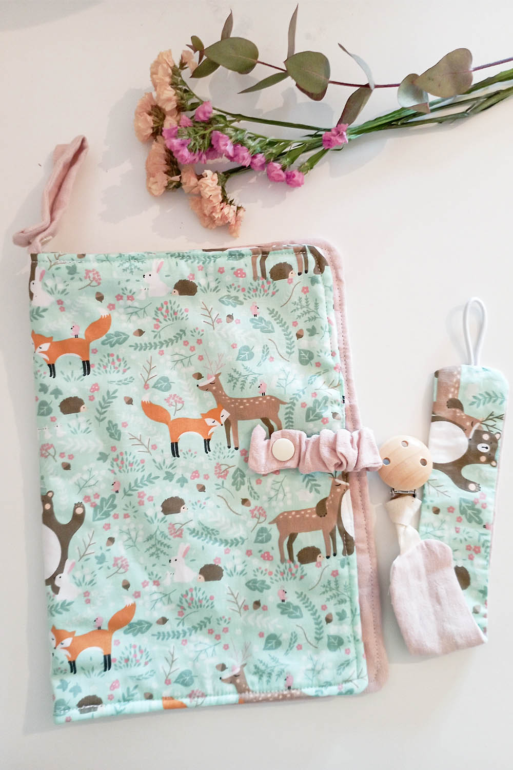 Coordinato porta pannolini, porta salviette e porta ciuccio per bimba personalizzabile